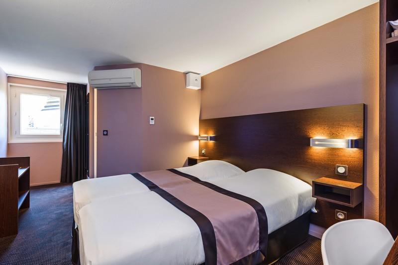 Noemys Valence Nord - Hotel Restaurant Bourg-les-Valence Ngoại thất bức ảnh